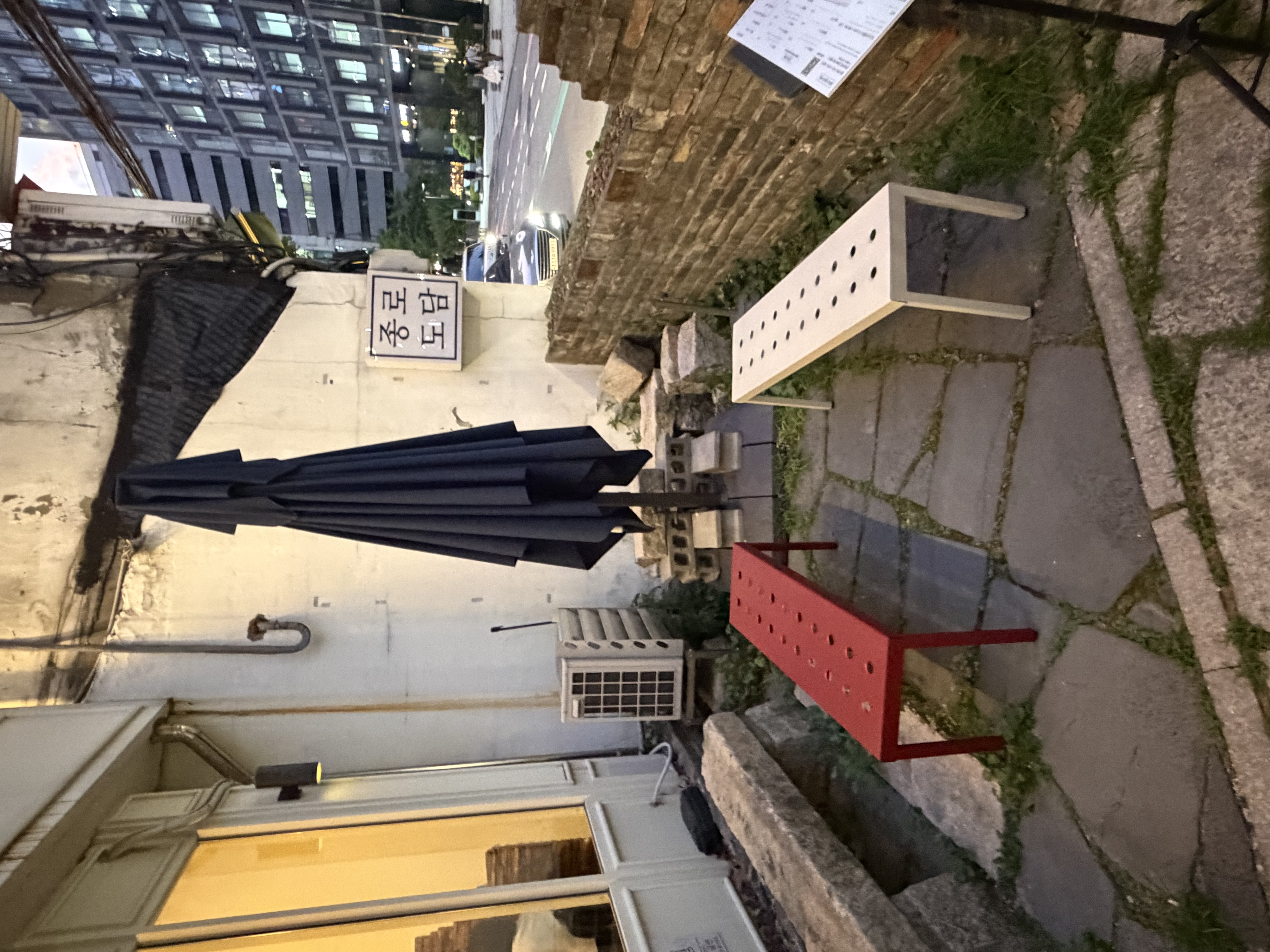 After Cheonggyecheon: Korean food toward Jonggak